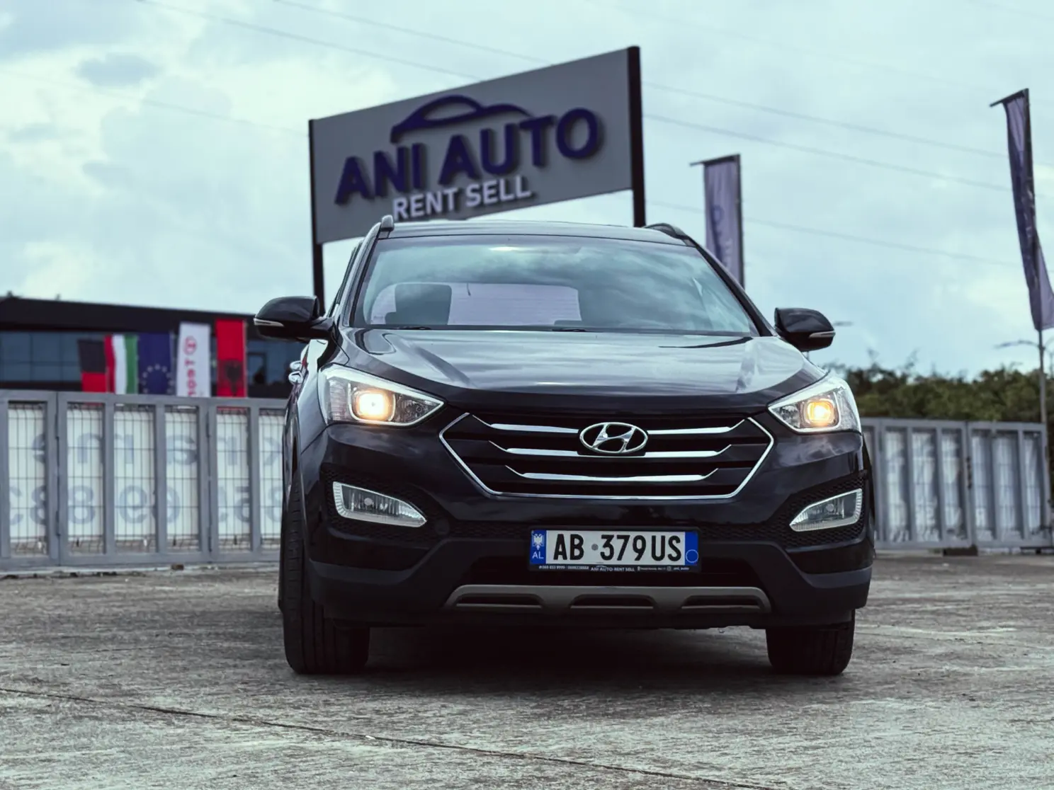 Image of Hyundai Santa Fe 2014