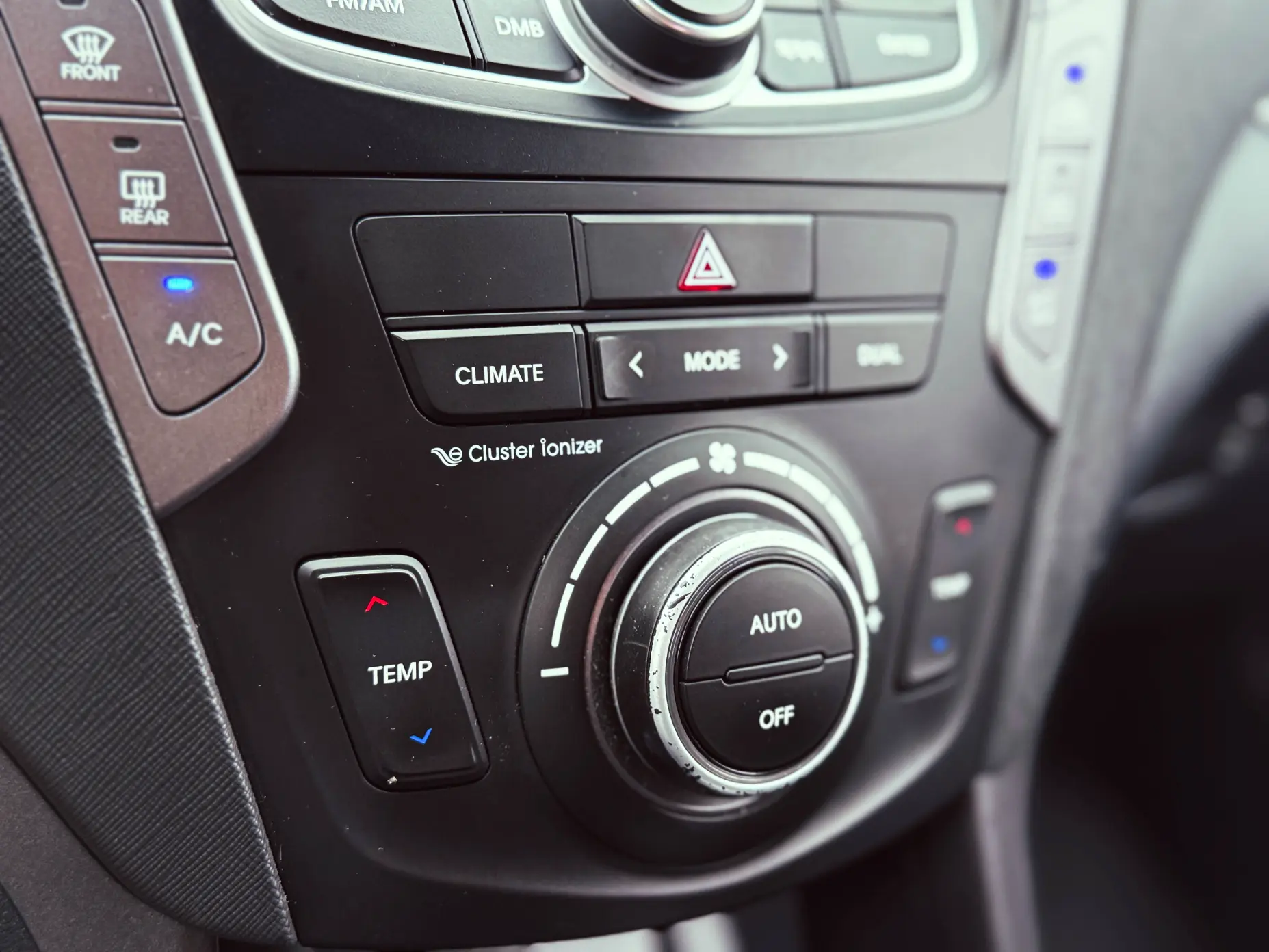 Image of Hyundai Santa Fe 2014