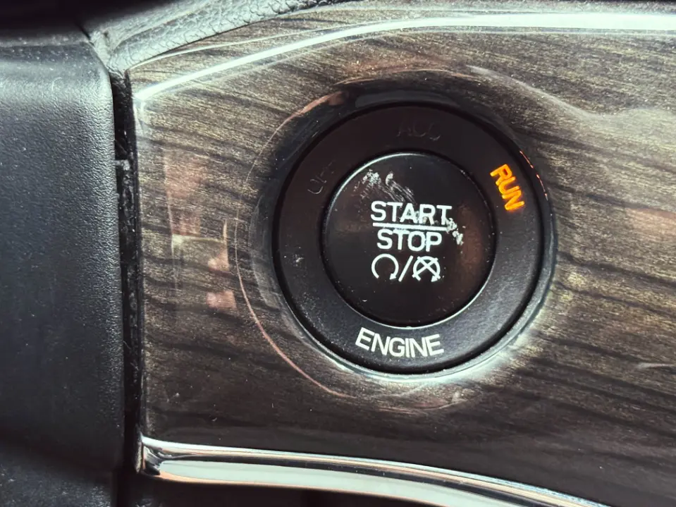 Image of Jeep Grand Cherokee 2014