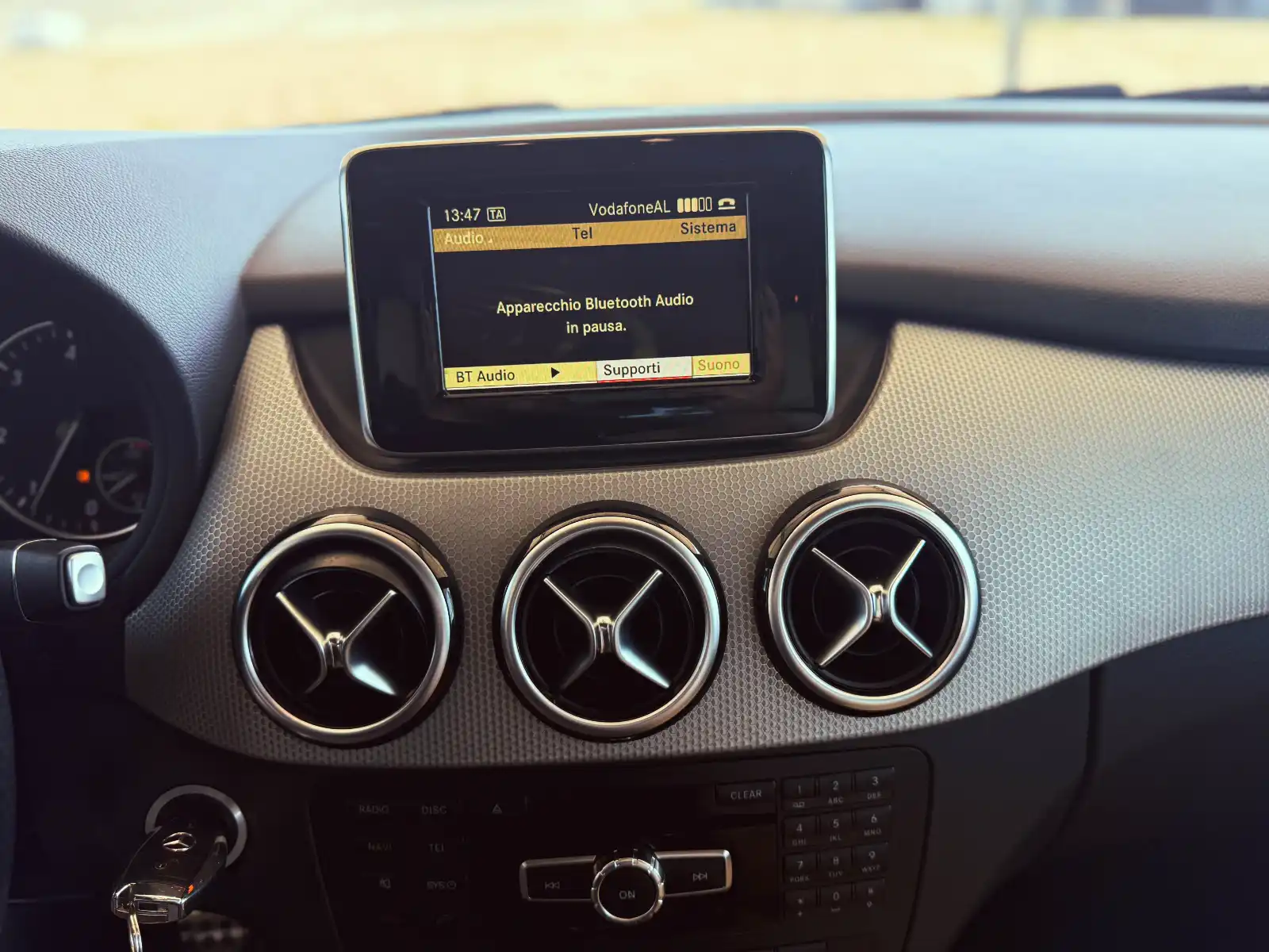Image of Mercedes Benz (B-Class)  2012