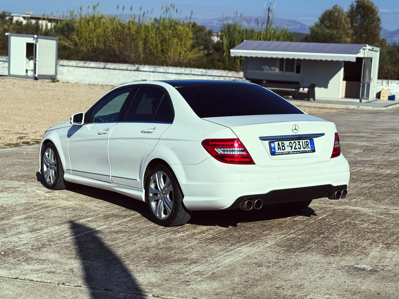Image of Mercedes Benz C220