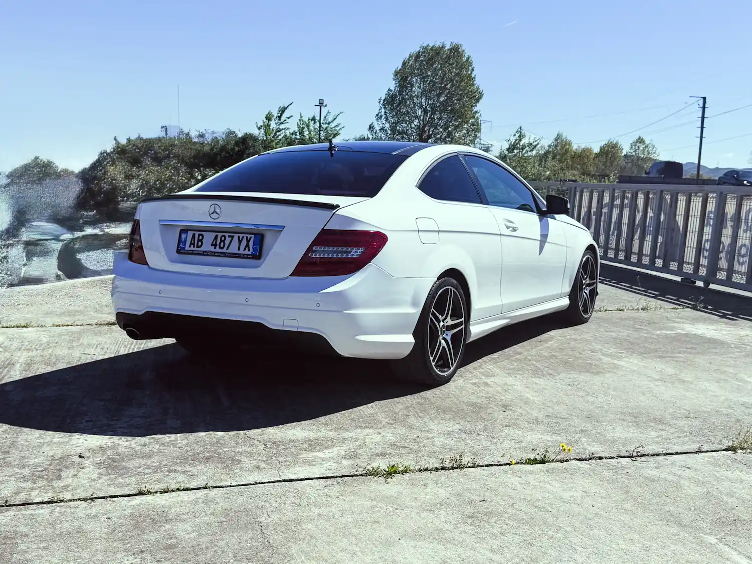 Image of Mercedes Benz C220 COUPE