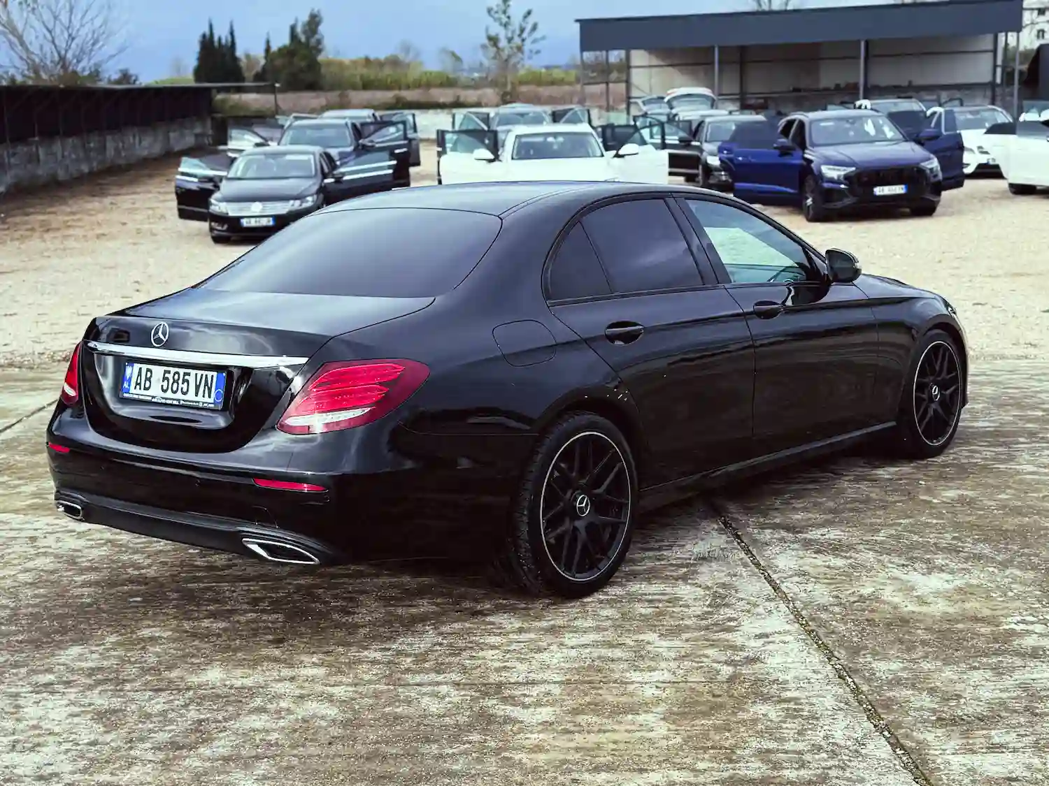 Image of Mercedes Benz (E-Class) 2017