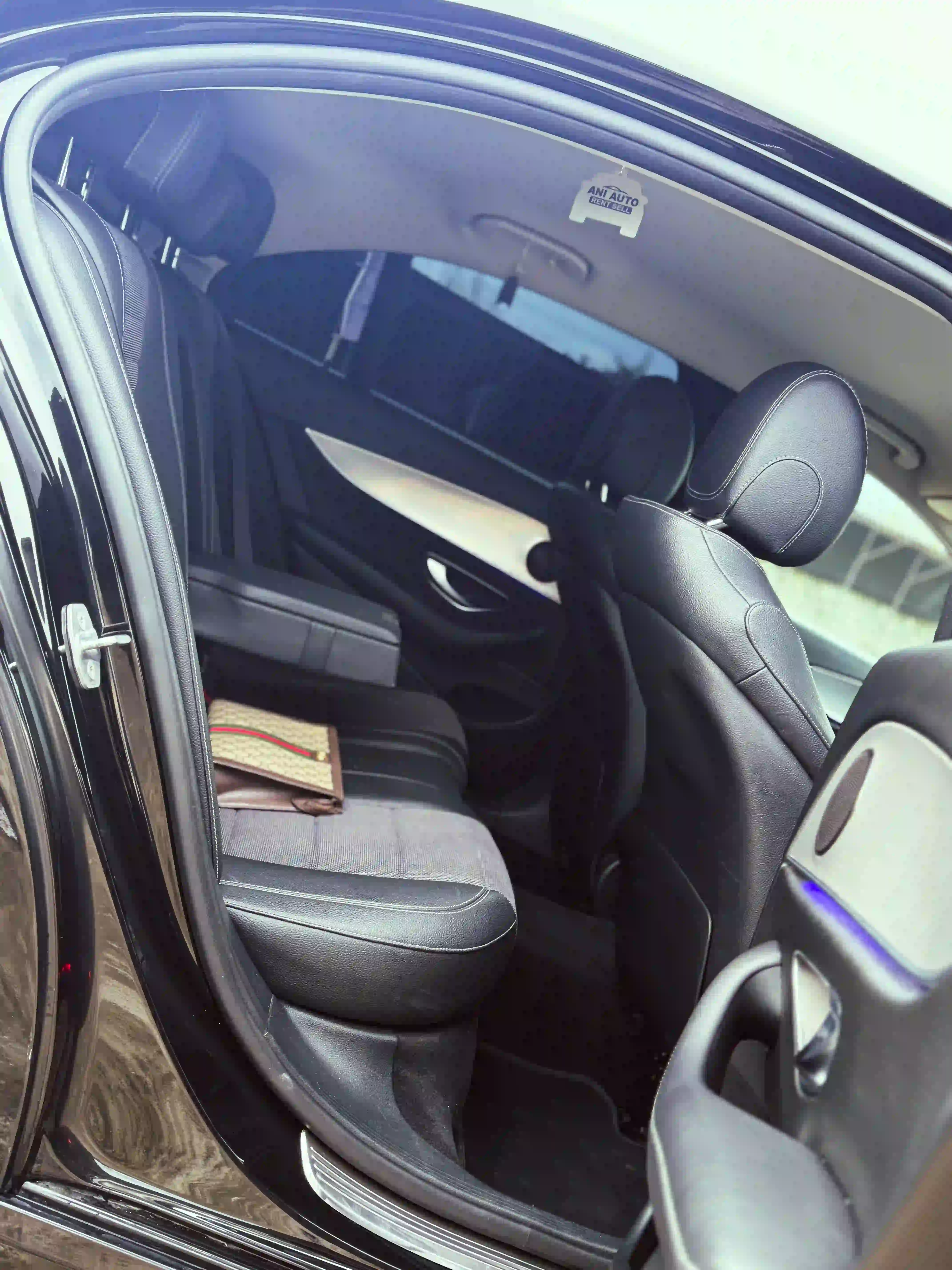 Image of Mercedes Benz (E-Class) 2017